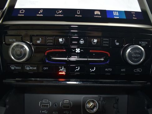 New 2025 Jeep Grand Cherokee Summit image 26