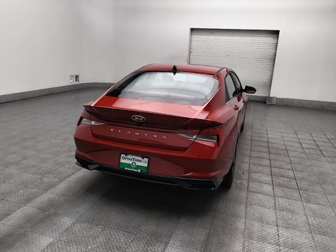 Used 2022 Hyundai Elantra SEL w/ Convenience + Premium Package FWD image 7
