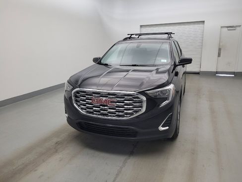 Used 2019 GMC Terrain SLE w/ Driver Convenience Package FWD image 15