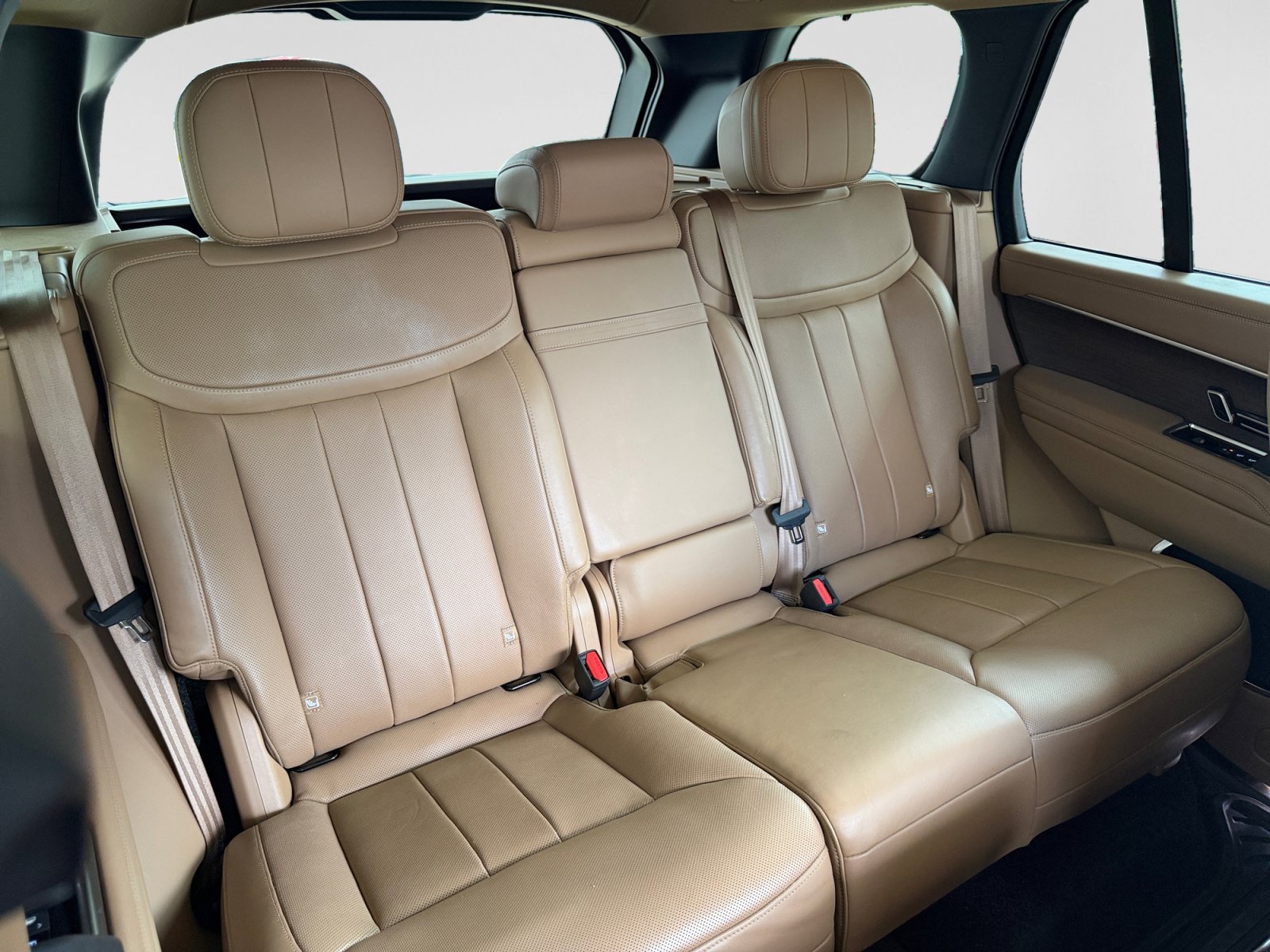 Used 2023 Land Rover Range Rover SE AWD/4WD image 17