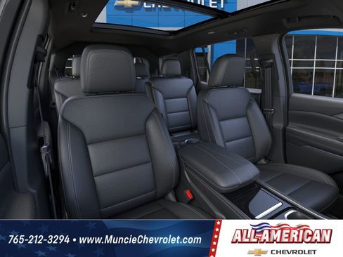 New 2026 Chevrolet Traverse LT w/ Sun and Wheel Package image 16