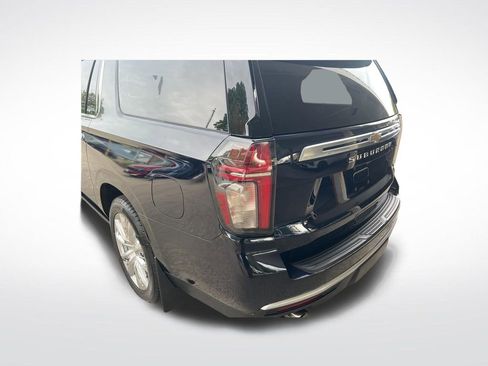 Used 2021 Chevrolet Suburban High Country AWD/4WD image 37