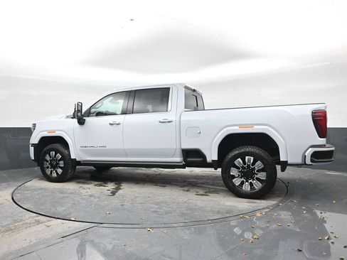 New 2026 GMC Sierra 2500 Denali w/ Denali Reserve Package image 3