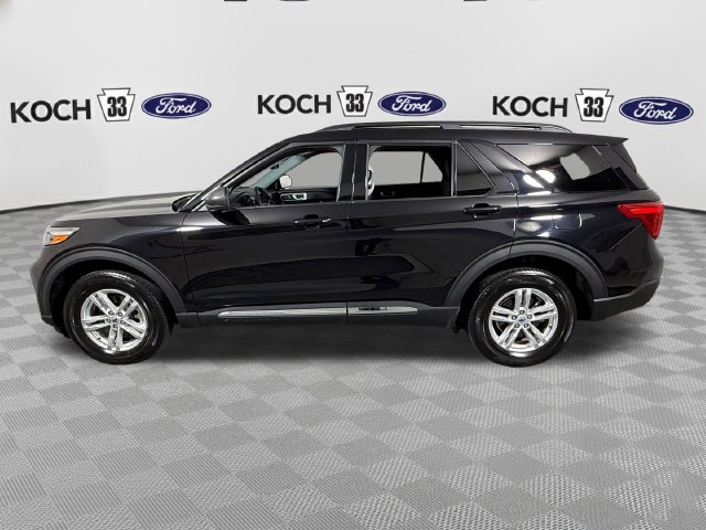 Used 2023 Ford Explorer XLT AWD/4WD image 4