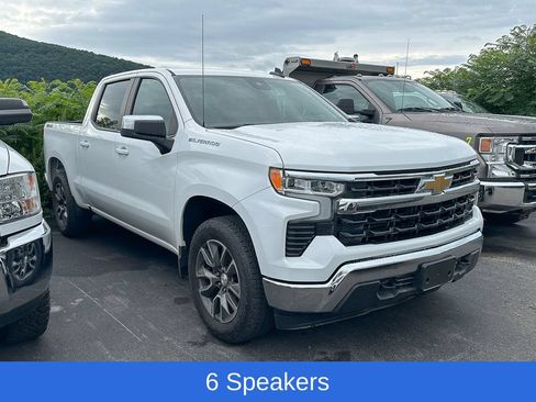 Used 2023 Chevrolet Silverado 1500 LT AWD/4WD image 2
