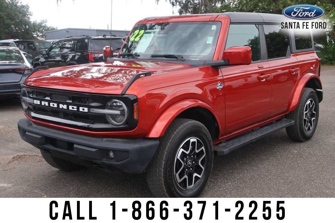 Used 2022 Ford Bronco Outer Banks AWD/4WD image 2