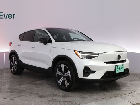 Used 2023 Volvo C40 P8 Recharge Plus AWD/4WD image 13