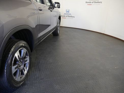 Used 2019 Honda Ridgeline RTL-T image 4