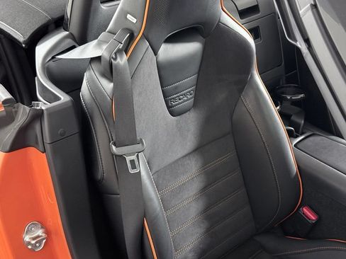 Used 2019 MAZDA MX-5 Miata 30th Anniversary RWD image 30