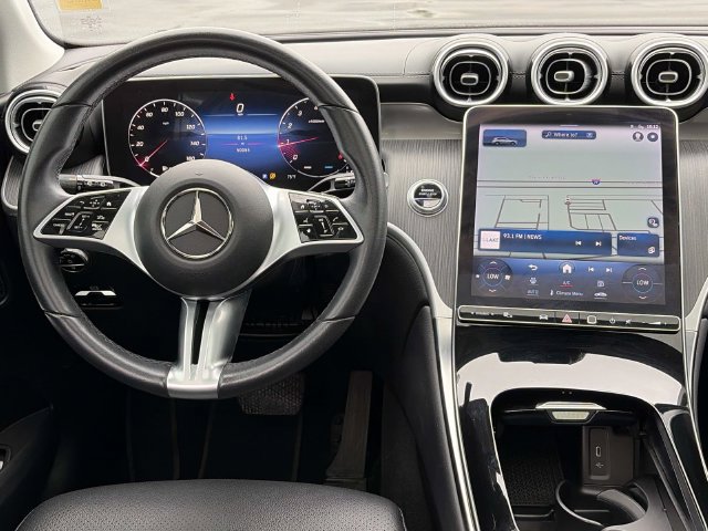 Used 2023 Mercedes-Benz GLC 300 4MATIC image 15