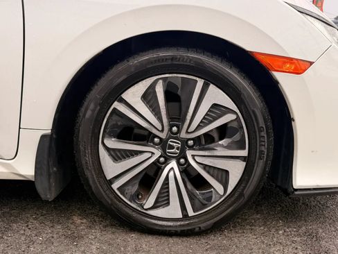 Used 2019 Honda Civic EX image 29