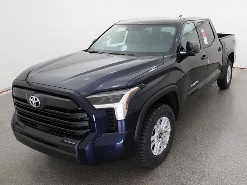 New 2026 Toyota Tundra SR5 AWD/4WD image 3