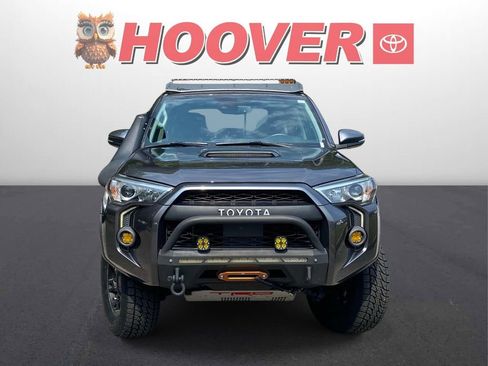 Used 2023 Toyota 4Runner TRD Off-Road Premium w/ Moonroof Package AWD/4WD image 5