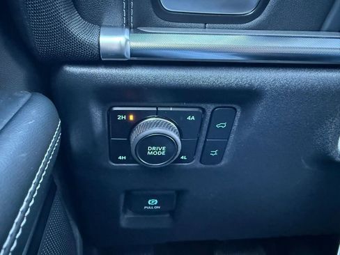 New 2026 Ford Expedition Max Platinum w/ Driver's Package image 13