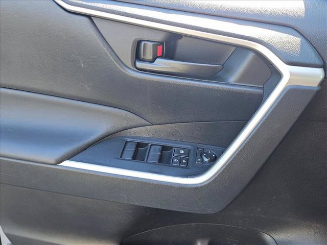 Used 2024 Toyota RAV4 LE FWD image 6