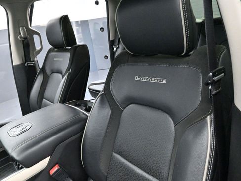 Used 2022 RAM 1500 Laramie image 14