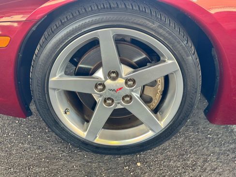 Used 2006 Chevrolet Corvette Convertible w/ Preferred Equipment Group image 7