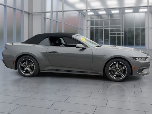 Certified 2025 Ford Mustang Premium image 4