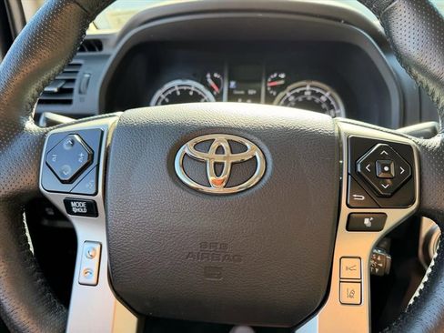 Used 2023 Toyota 4Runner Limited AWD/4WD image 16
