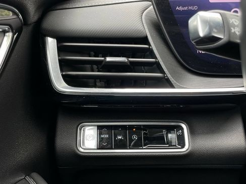 Used 2024 Buick Envision Preferred AWD/4WD image 14