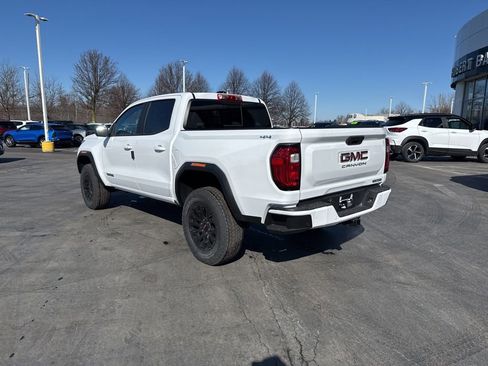 New 2026 GMC Canyon Elevation w/ Convenience Package image 2