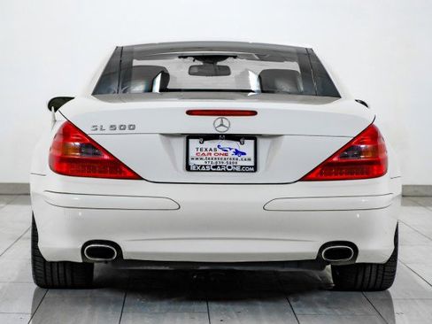 Used 2005 Mercedes-Benz SL 500 image 8