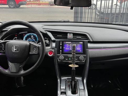 Used 2017 Honda Civic EX image 9