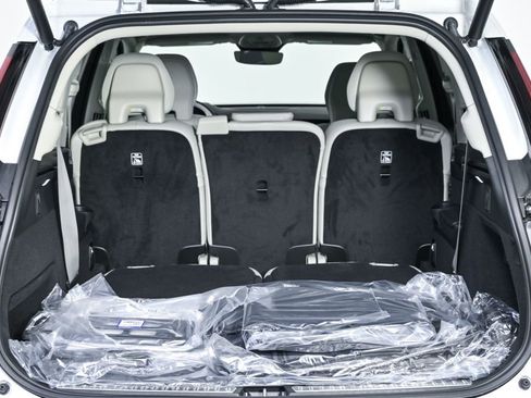 New 2026 Volvo XC90 T8 Ultra w/ Protection Package Premier AWD/4WD image 31