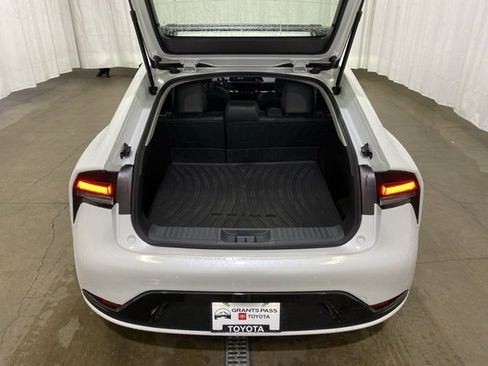 Certified 2026 Toyota Prius XLE image 12