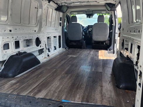 Used 2018 Ford Transit 250 148 Low Roof RWD image 11
