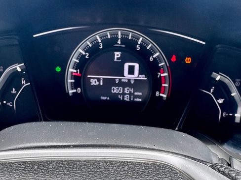 Used 2018 Honda Civic LX image 9