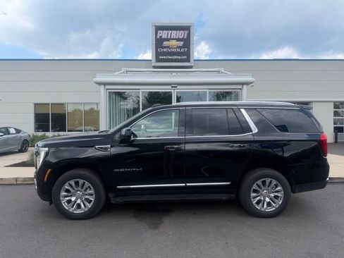 Used 2025 GMC Yukon Denali AWD/4WD image 1
