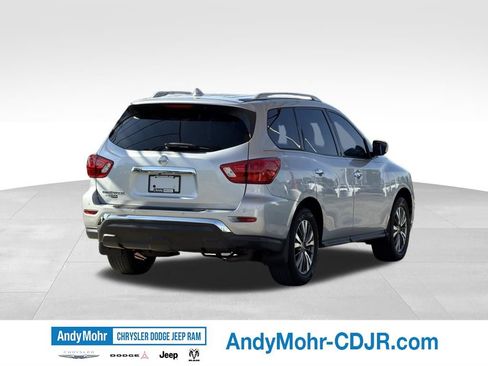 Used 2020 Nissan Pathfinder S FWD image 7