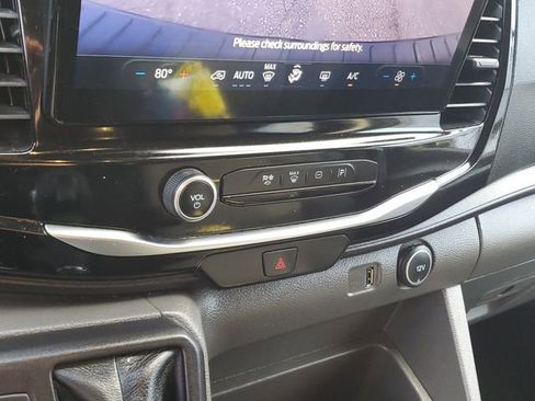 Used 2023 Ford Transit 350 XLT image 22