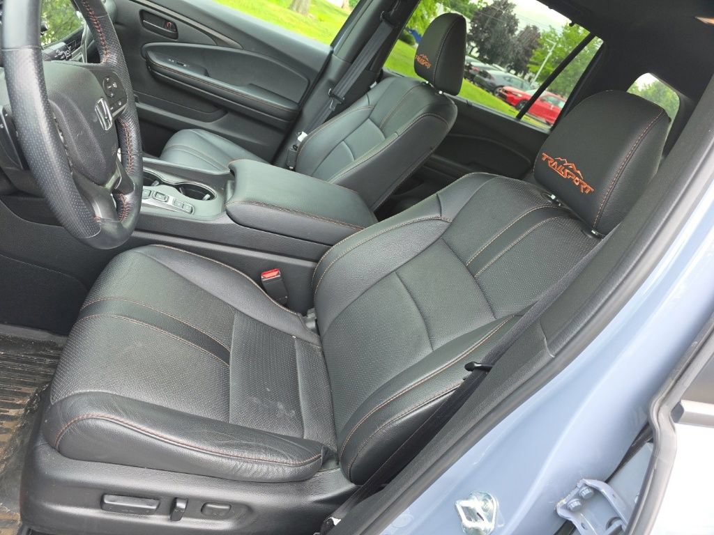Used 2024 Honda Passport TrailSport image 10