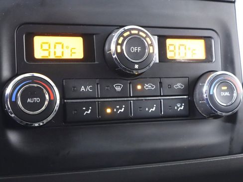 Used 2016 Nissan Frontier PRO-4X image 21