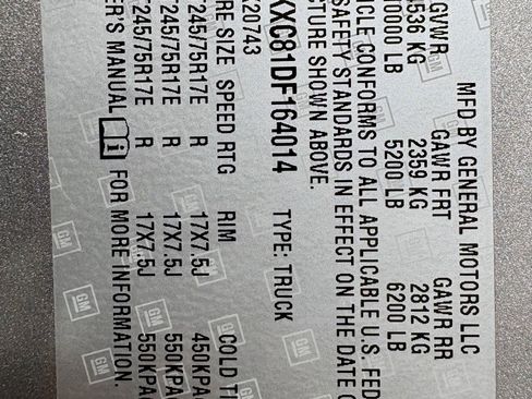 Used 2013 Chevrolet Silverado 2500 LT w/ Interior Plus Package image 15