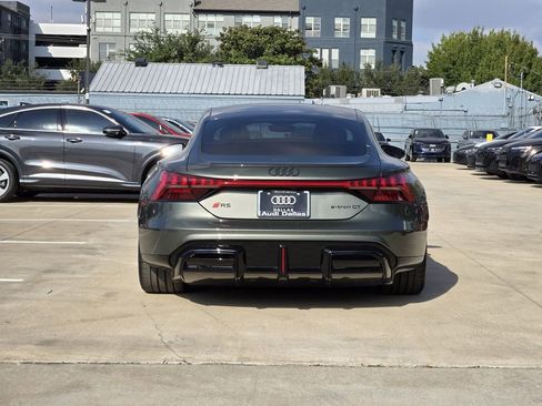 New 2026 Audi RS e-tron GT performance image 7