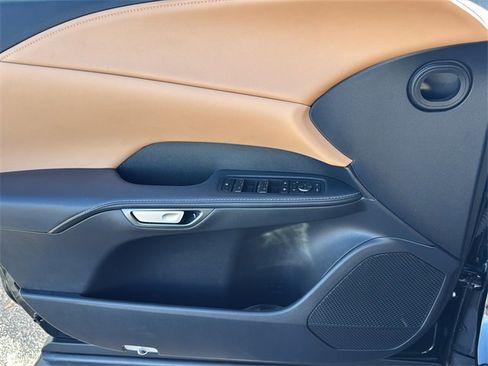 Used 2023 Lexus RX 350 Premium image 24