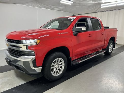 Used 2022 Chevrolet Silverado 1500 LT w/ Bed Protection Package AWD/4WD image 5