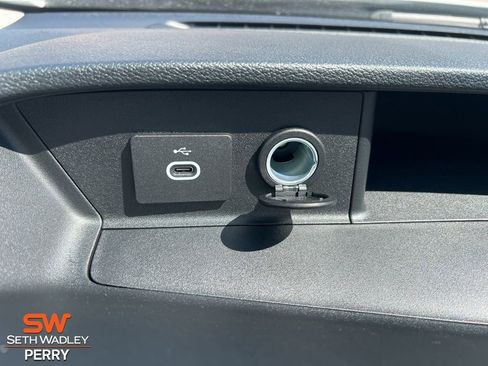 New 2025 Ford Transit 350 XLT image 19