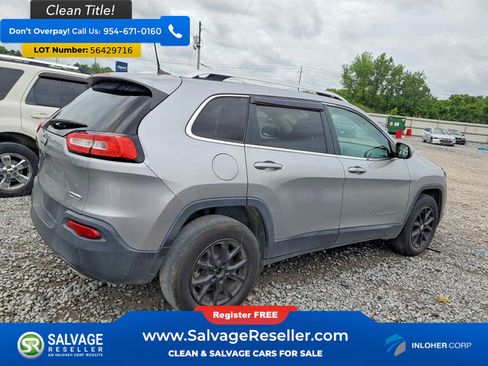 Used 2017 Jeep Cherokee Latitude w/ Comfort/Convenience Group AWD/4WD image 4