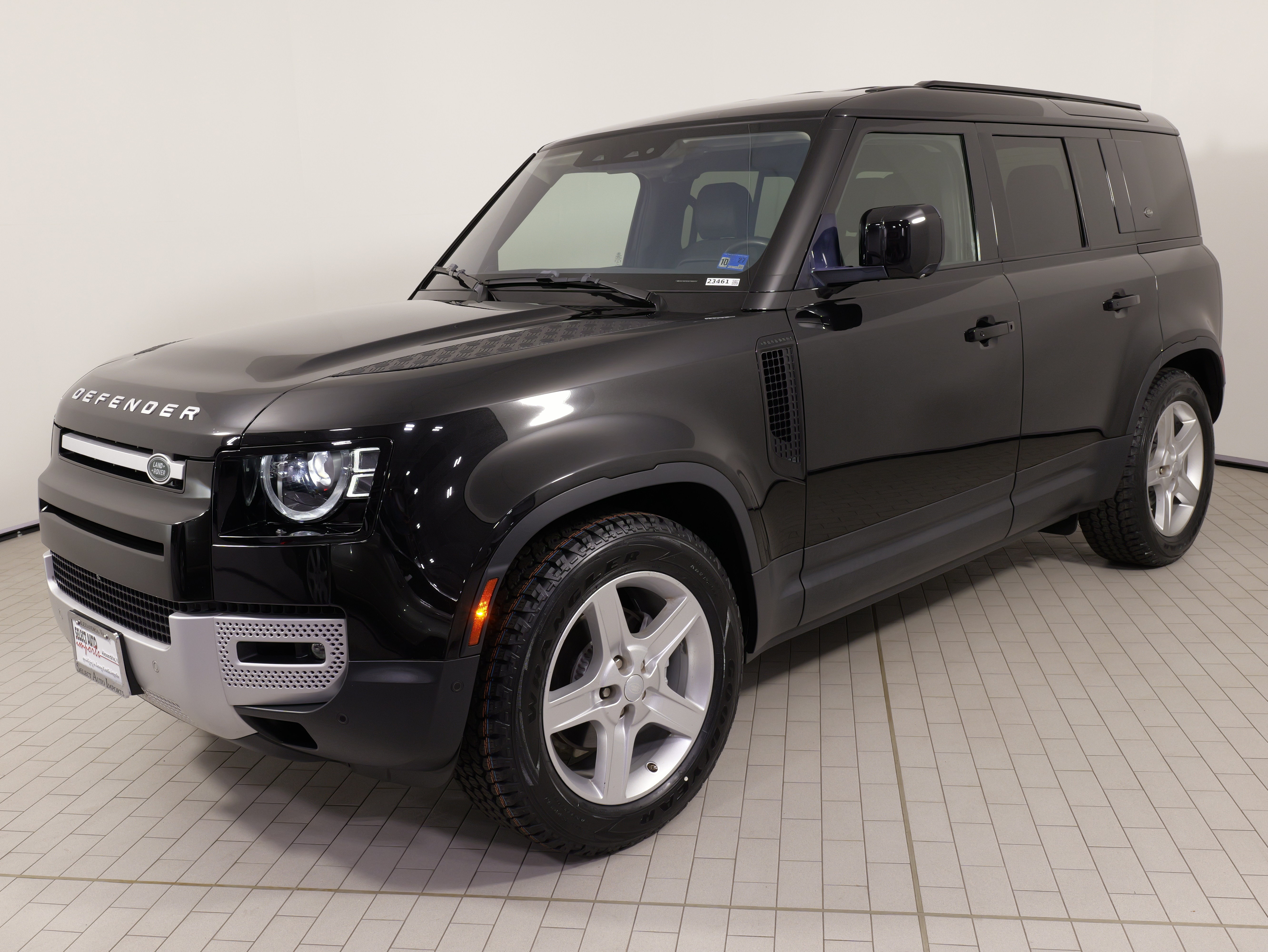 Used 2020 Land Rover Defender 110 SE AWD/4WD image 3
