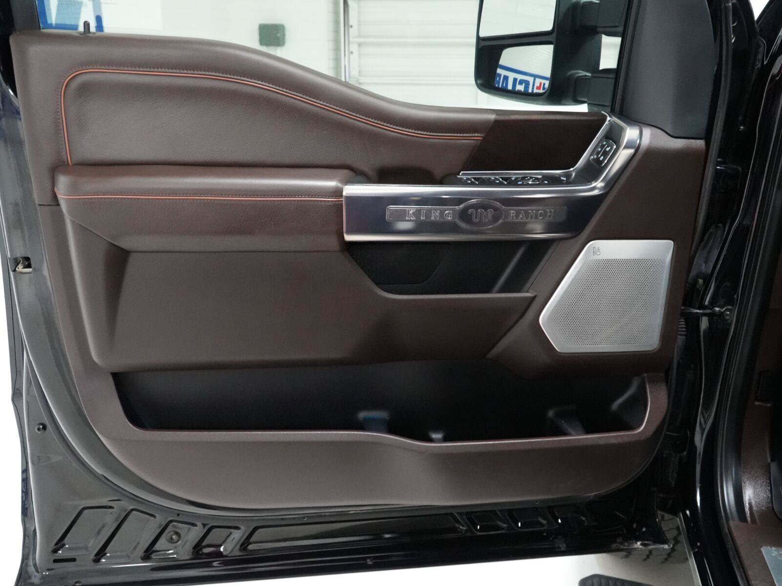 Used 2024 Ford F350 King Ranch AWD/4WD image 5