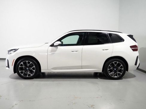 Used 2025 BMW X3 xDrive30 AWD/4WD image 9