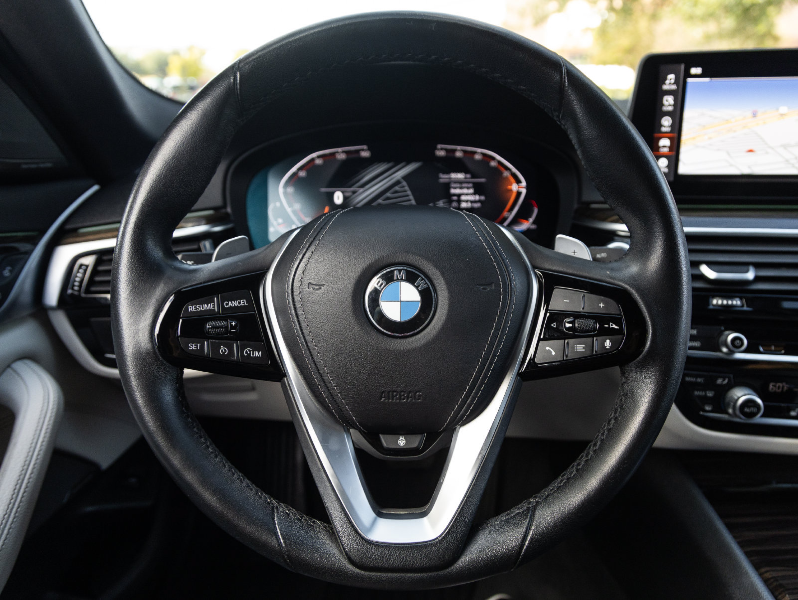 Used 2022 BMW 540i w/ Premium Package RWD image 13