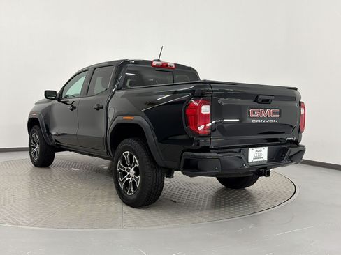Used 2025 GMC Canyon AT4 AWD/4WD image 3
