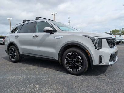 Used 2024 Kia Sorento S w/ Panoramic Sunroof Package