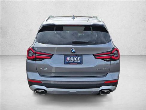 Used 2024 BMW X3 sDrive30i w/ Premium Package image 7
