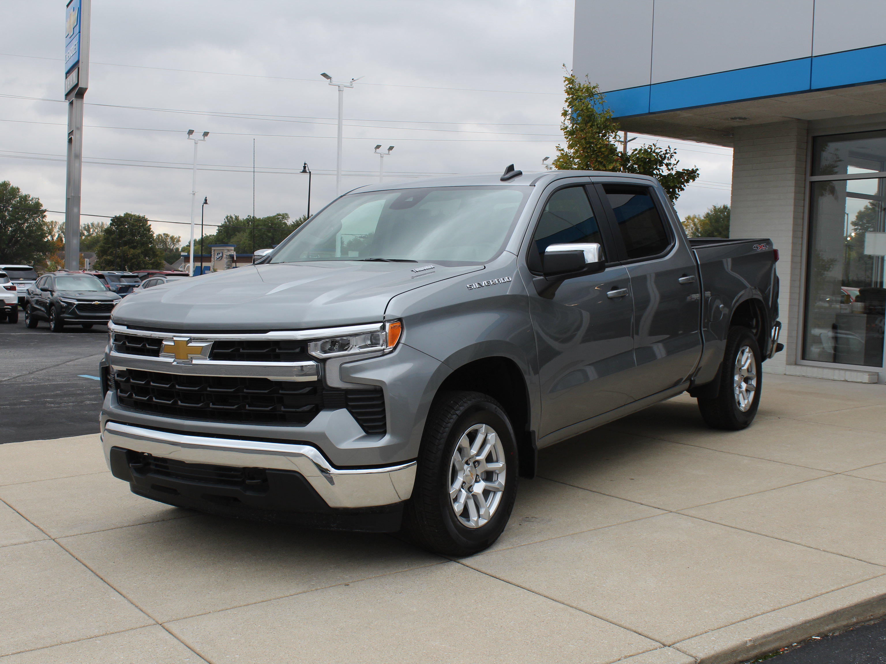 New 2026 Chevrolet Silverado 1500 LT AWD/4WD image 9